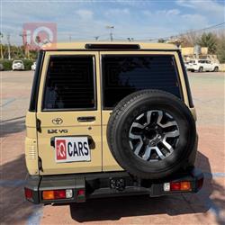 تويوتا لاند كروزر 70